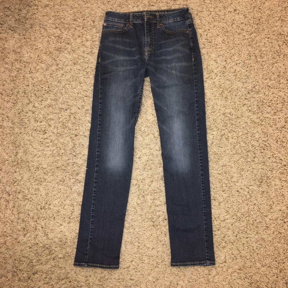 American Eagle Slim Straight Jeans. 28/34